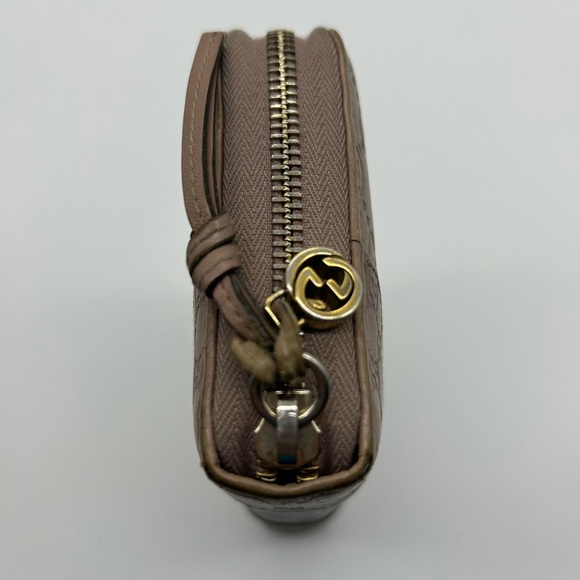 Gucci long zippy wallet rose in color. Comes with box and paperwork - Picture 4 of 11